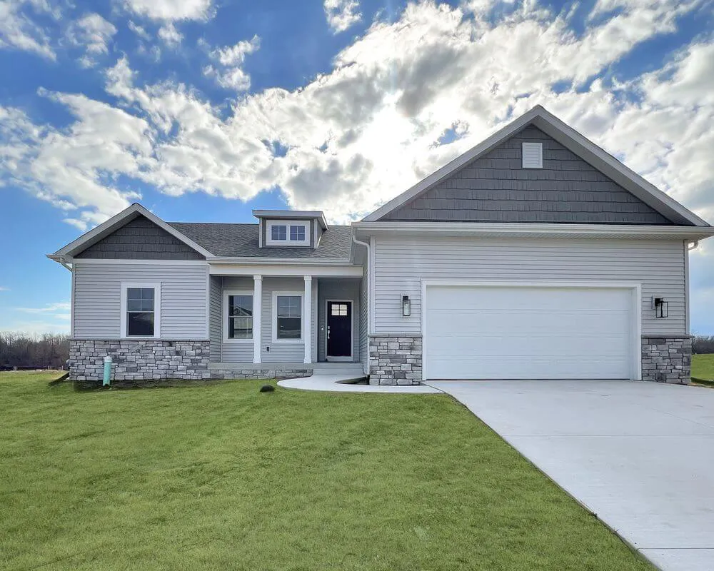 Lafayette Falls Real Estate
