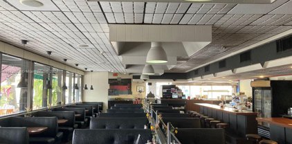 Restaurant for sale Near Miami Lakes, Hialeah