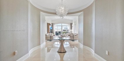 400 Hendricks Isle Unit #PH-501, Fort Lauderdale
