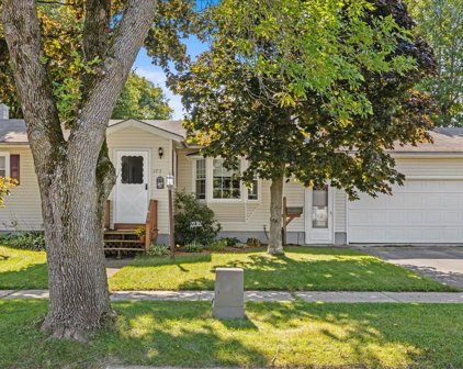 105 Gazo Avenue, Burlington
