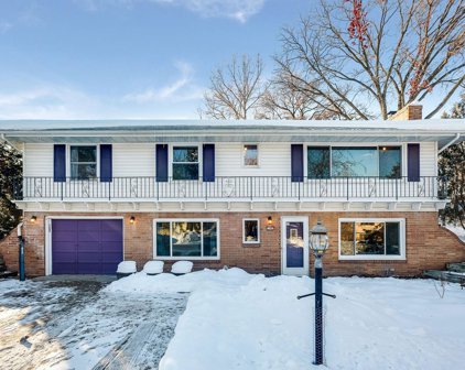 140 15th Avenue NW, New Brighton