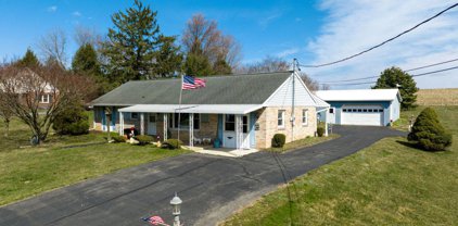 1721 Hans Herr Dr, Willow Street