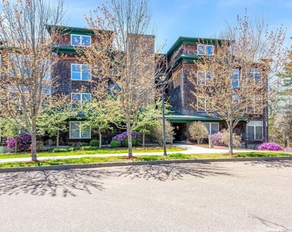 69 Claire Pointe Road Unit #69, Burlington