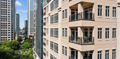 230 S Tryon  Street Unit #906, Charlotte