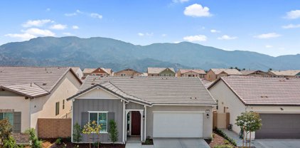 2106 Pomegranate Street, Santa Paula