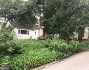 6 Chestnut Rd, Newtown Square image