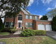 413 Crosman Ct, Purcellville image