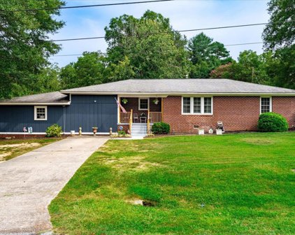 107 Davenport, Belton