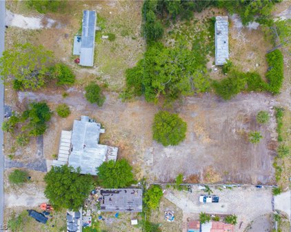 8346 Suncoast Drive, North Fort Myers