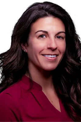 Chara Lisenbee, Lake of the Ozarks real estate agent