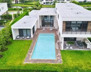 16519 N Botaniko Dr N, Weston image