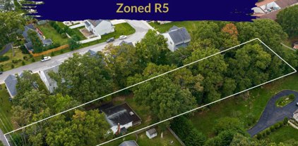 512 Saint Martins Ln, Severna Park