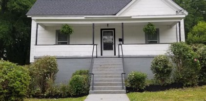 807 W Hampton Street, Laurens