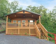 339 Perry Branch Way, Sevierville image