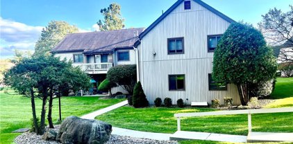 25 Sycamore Drive, Middletown