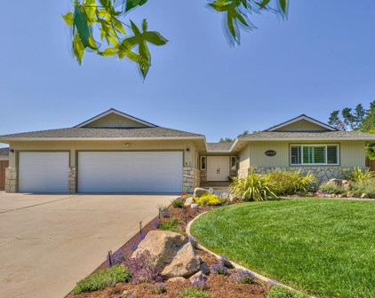 20100 Portola DR, Salinas
