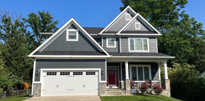 2007 Dexter Dr, Falls Church