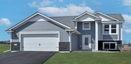 441 Valley Drive W, Annandale