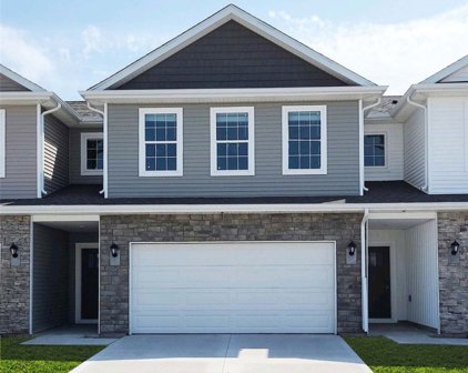 952 Underwood  Lane, Waukee