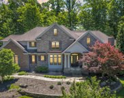 8125 Woodberry  Boulevard, Chagrin Falls image