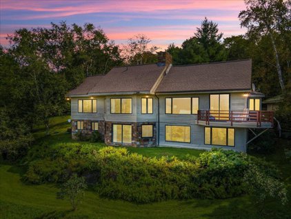 631 Taber Ridge Road, Stowe
