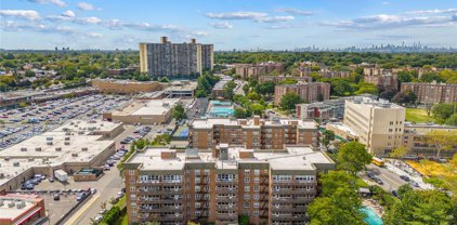 23-20 Bell Boulevard Unit #5C, Bayside