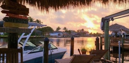 417 Bayshore Drive, Cape Coral