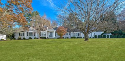 9 Sunset Drive N, Chappaqua
