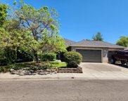 900 Mendolia Way, Central Point image