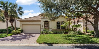 19030 Ridgepoint Dr, Estero