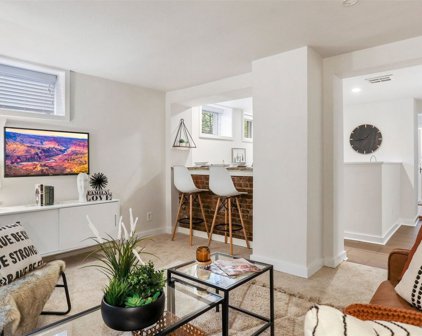 123 John Street Unit #10, Seattle