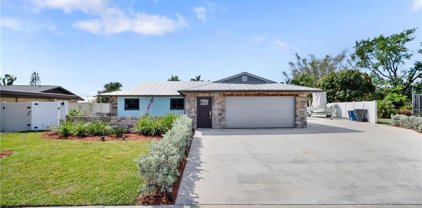 844 Bethany S Ct, Fort Myers