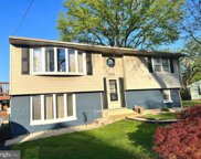 633 Parkvale Ave, Langhorne image