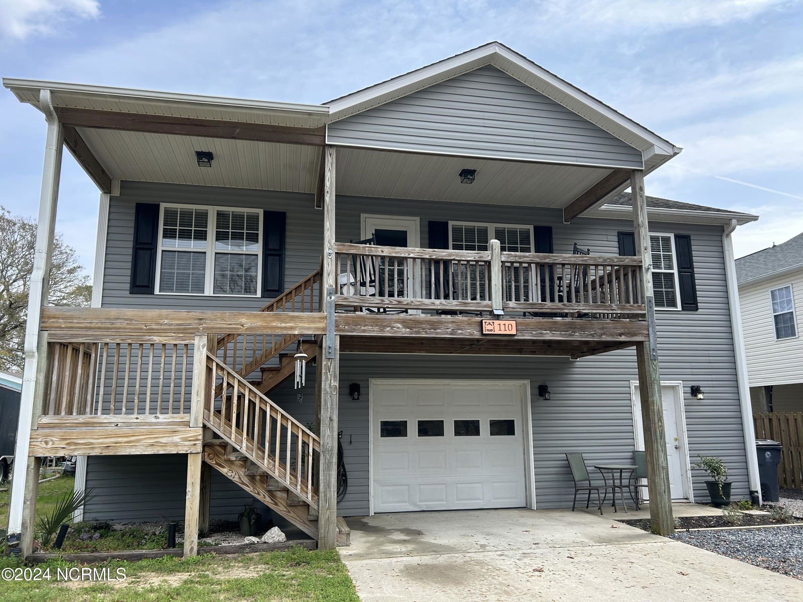 110 NW 16th Street, Oak Island, NC 28465 in Pinners Point