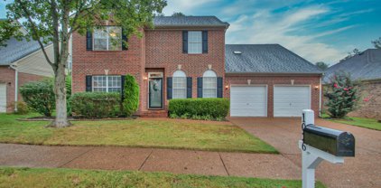 1026 Glastonbury Dr, Franklin