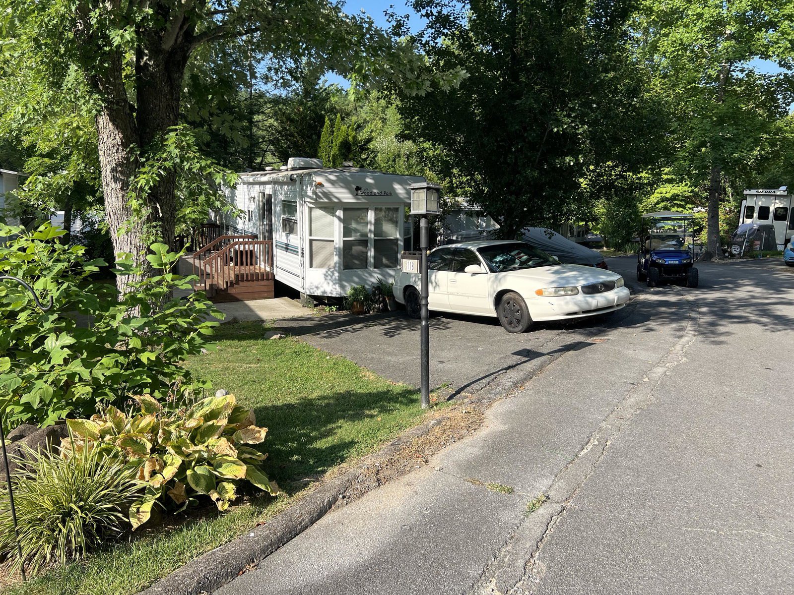 4229 E Parkway #118, Gatlinburg, 37738