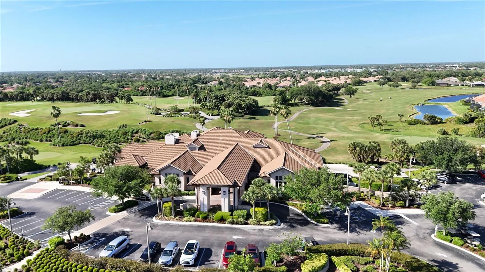 Aerial view of Heron Creek golf course and clubhouse