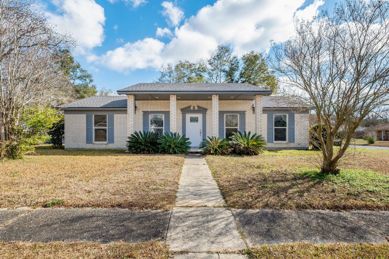7954 Dartmoor Drive, Pensacola FL 32514, Property Listing 915588,