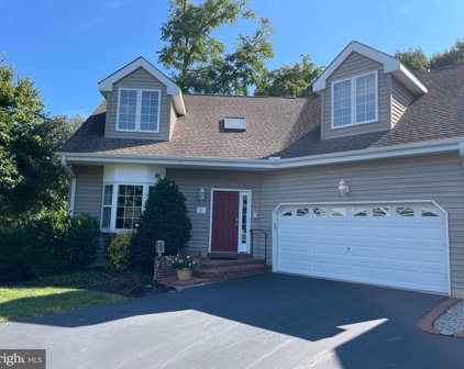 9 Graystone Dr, Chadds Ford