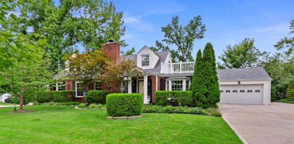 545 N Woodlawn  Avenue, Kirkwood