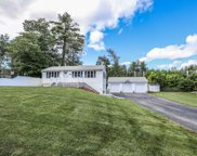 236 Lakeside Drive, Manchester image