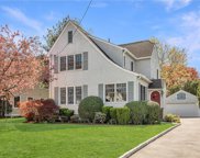 18 Ardmore Road, Scarsdale image