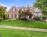 18951 Canoe Landing Ct, Leesburg image