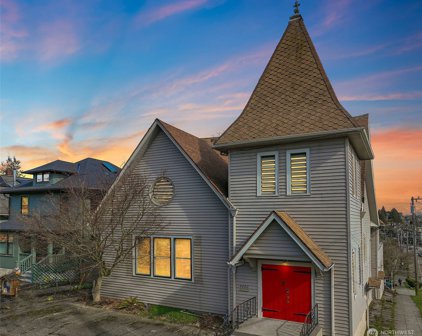 4000 Whitman Avenue N, Seattle