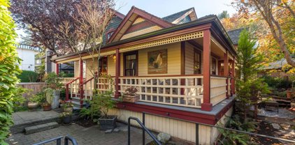 132 W 10th Avenue, Vancouver