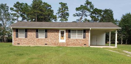 121 Ole Oak St., Loris