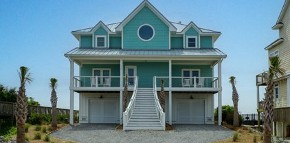 30 Porpoise Place, North Topsail Beach