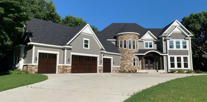 3021 County Road 101  S, Wayzata