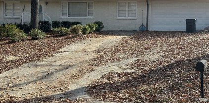 605 Hunnicutt Se Road, Mableton