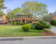 637 Hobcaw Bluff Drive, Mount Pleasant image
